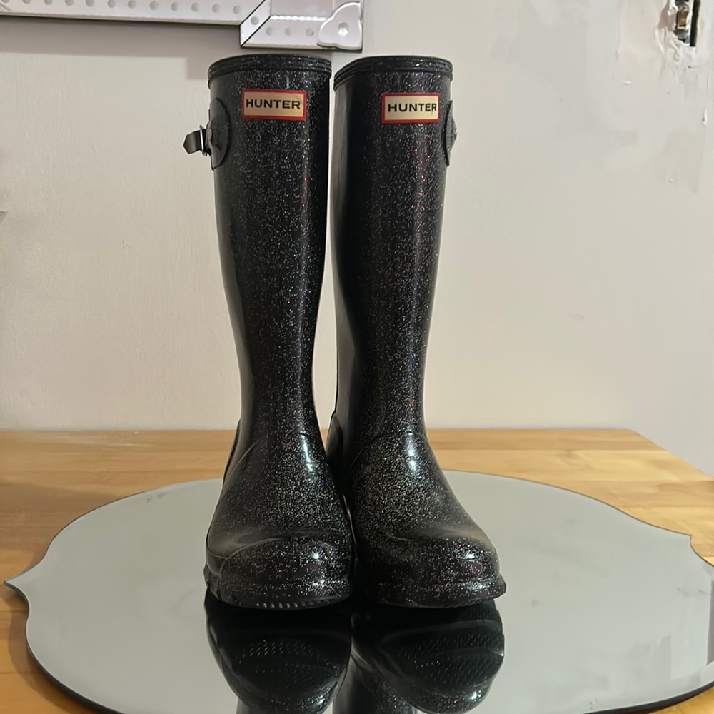 Sparkle rain boots!